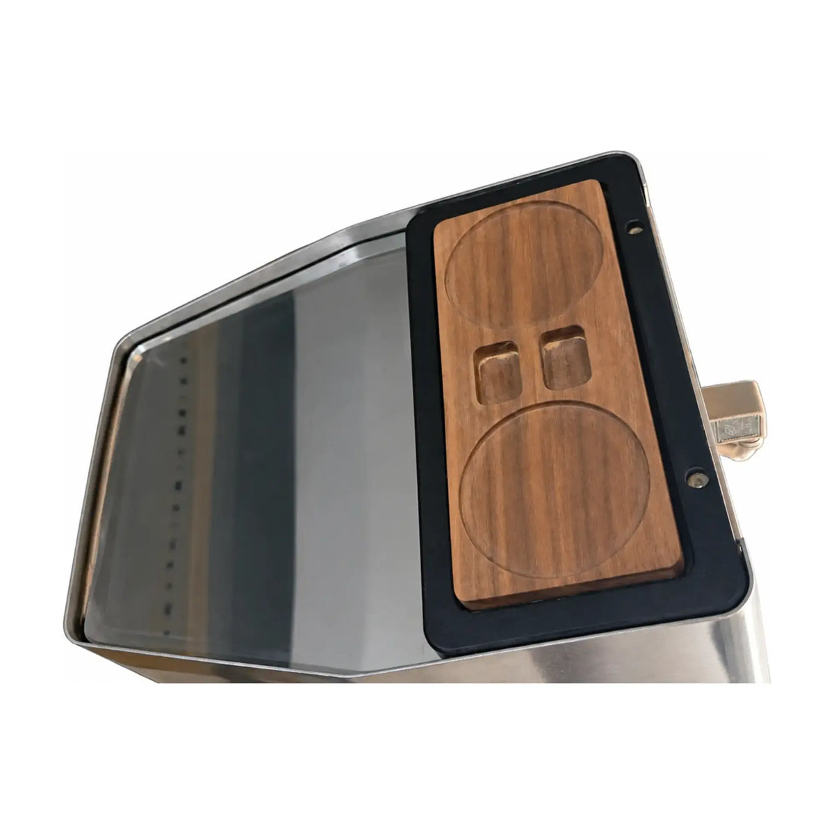 Gaggia Classic Wassertankdeckel aus Holz, montiert auf der Espressomaschine